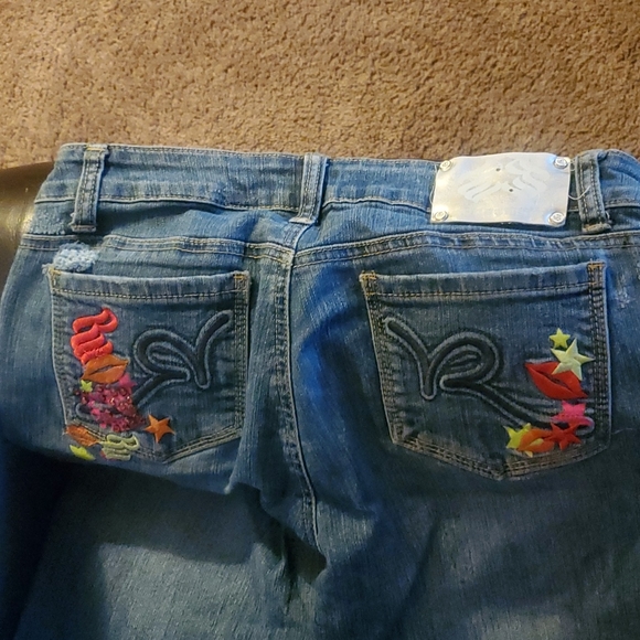 ROCAWEAR JEANS SIZE 11...Like new worn one time - Picture 7 of 7
